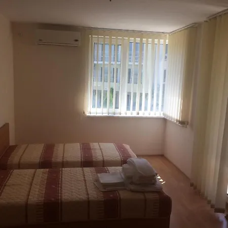 Nesseber Fort Club Private Apartmán